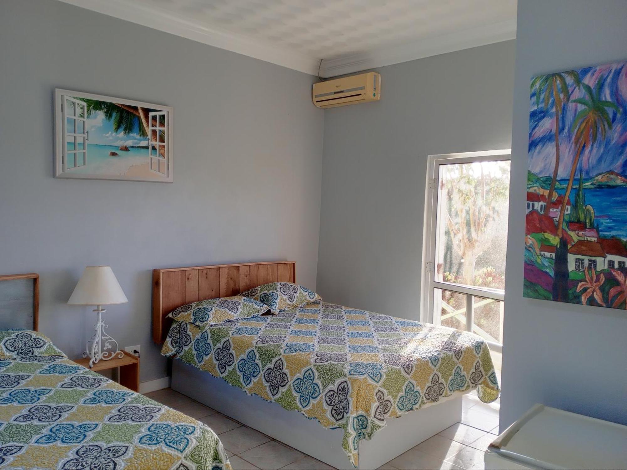 Surfers Manor Motel Gregory Town Esterno foto
